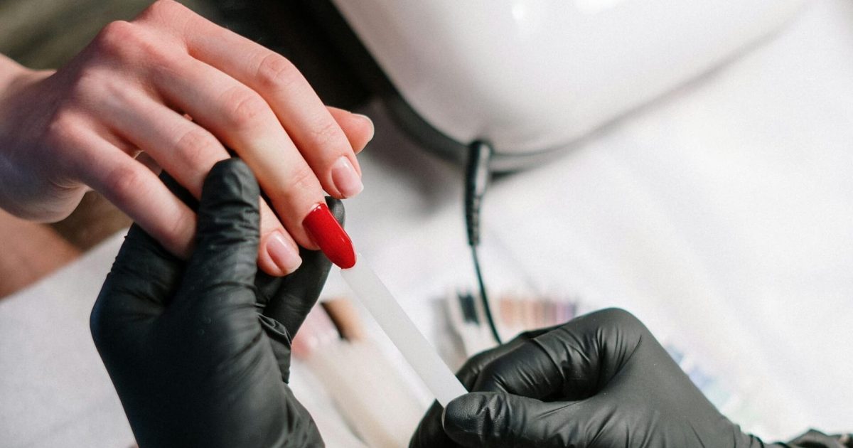 Curso de Alongamento de unhas gratuito em Divinópolis MG